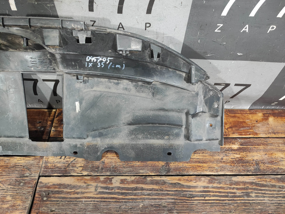 Решетка радиатора Hyundai ix35 (LM) 10-15 Б/У Оригинал 863512Y000