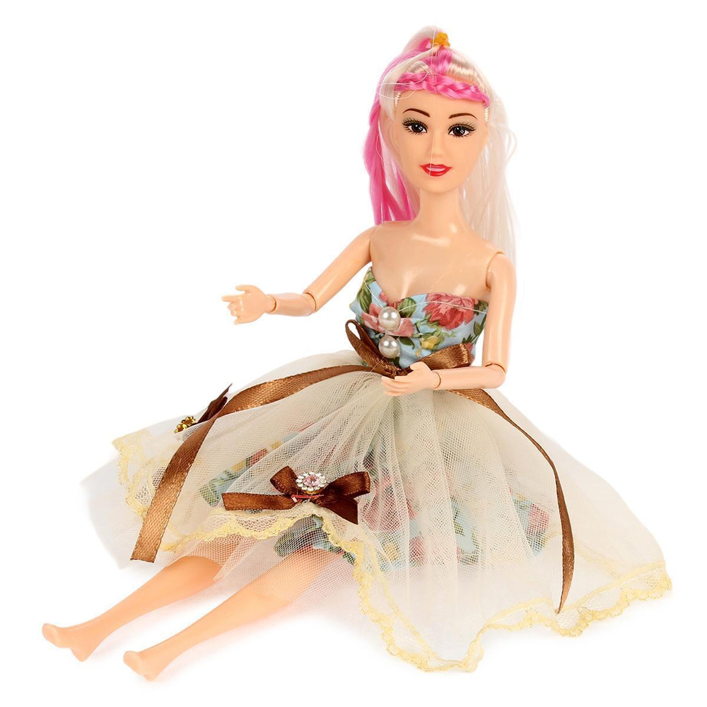 Кукла тип Модель с аксессуарами, коробка CY1015A