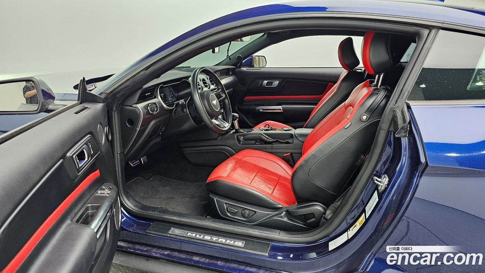 Ford Mustang Coupe (08.2020)