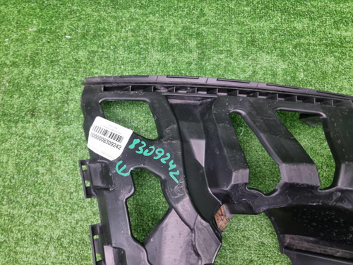 Кронштейн ПТФ правый Mini Hatch F56 (2013-2018)