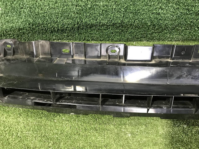 Кронштейн переднего бампера Land-Rover Discovery 5 L462 (2016-н.в.)