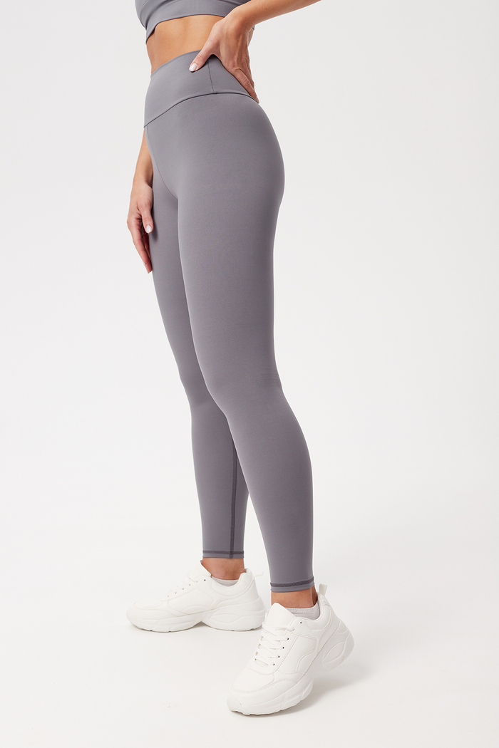 Легинсы с высокой талией