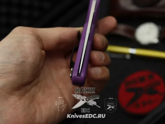 Складной нож Spyderco Endura Flat Ground Purple C10FPPR c клинком из стали VG-10, рукоять FRN