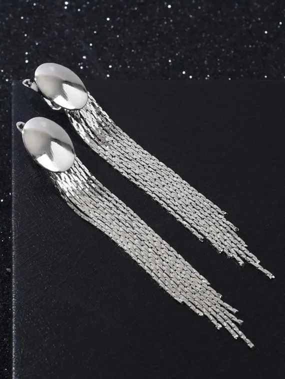 Серьги висячие "Голливуд" овал и нити, цвет серебро