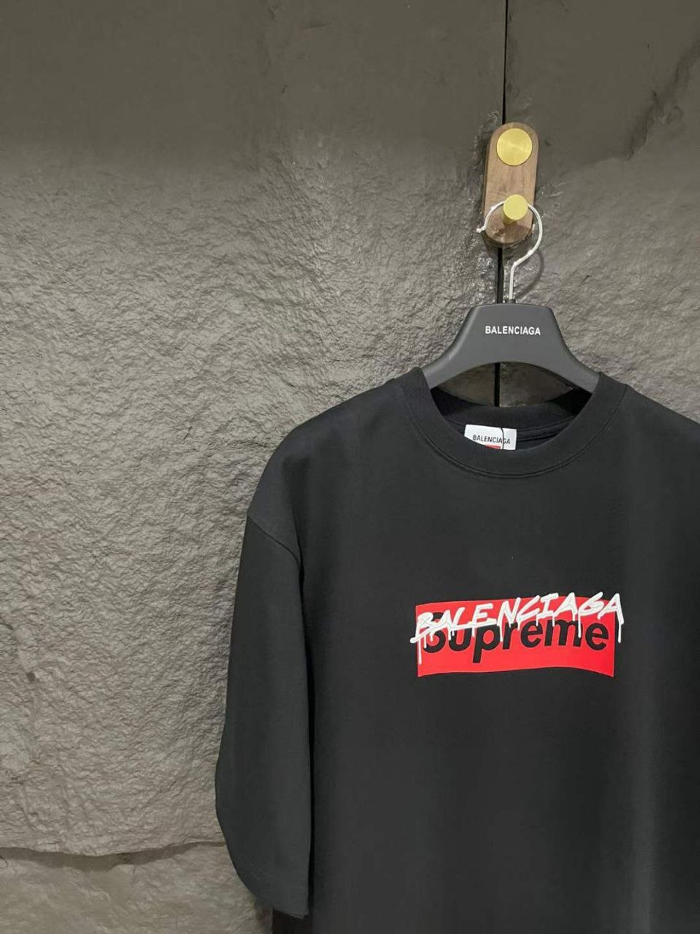 Футболка Balenciaga