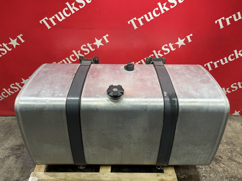 Бак топливный 650L 2018г.