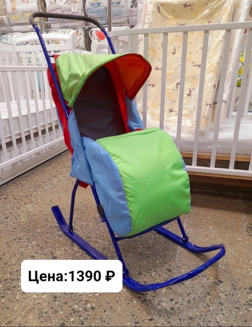 Cанки-коляска зеленые