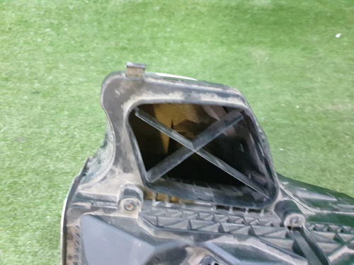 Корпус воздушного фильтра Audi A4 4 B8 (2007-2015)