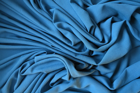 Креп плательный "Кубик" голубой