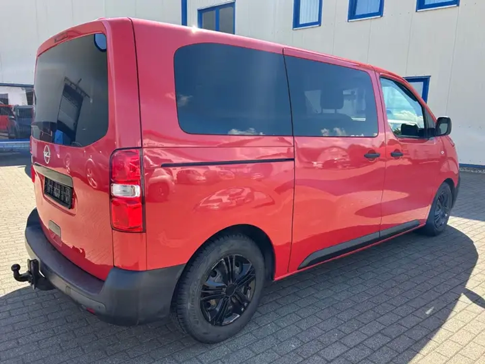 Opel Vivaro Kombi M (L2)