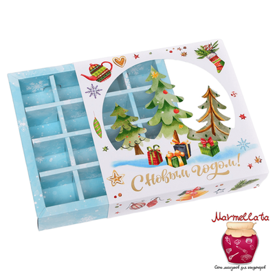 Упаковка для 16 конфет с обечайкой с окном ЕЛОЧКИ 177*177*38 мм