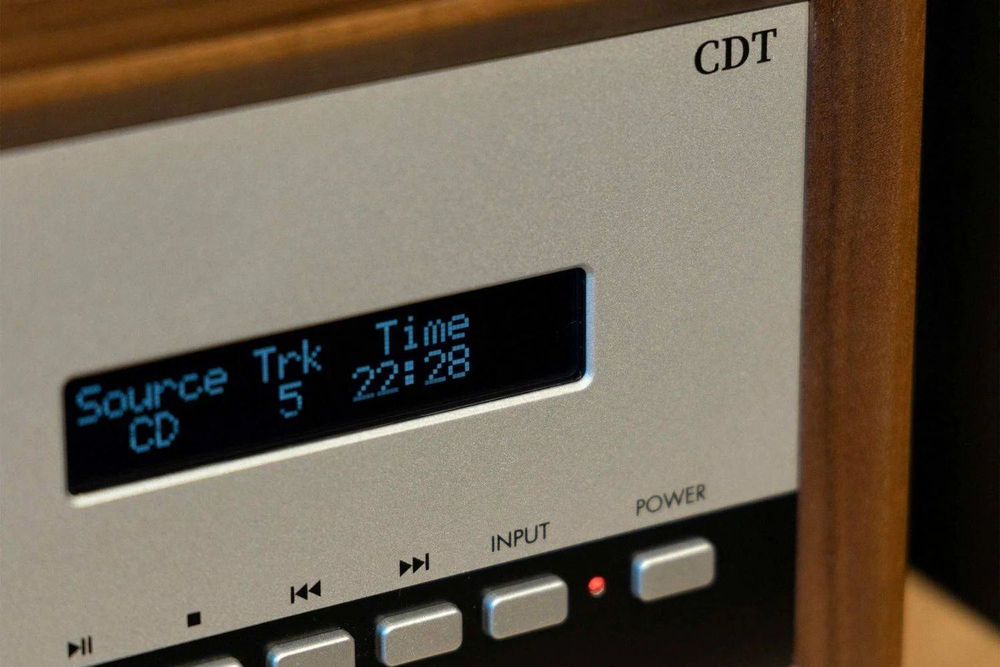 CD проигрыватель Leak CDT Walnut