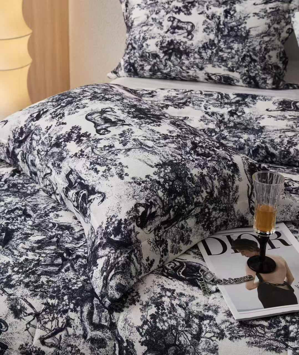 Комплект постельного белья Dior