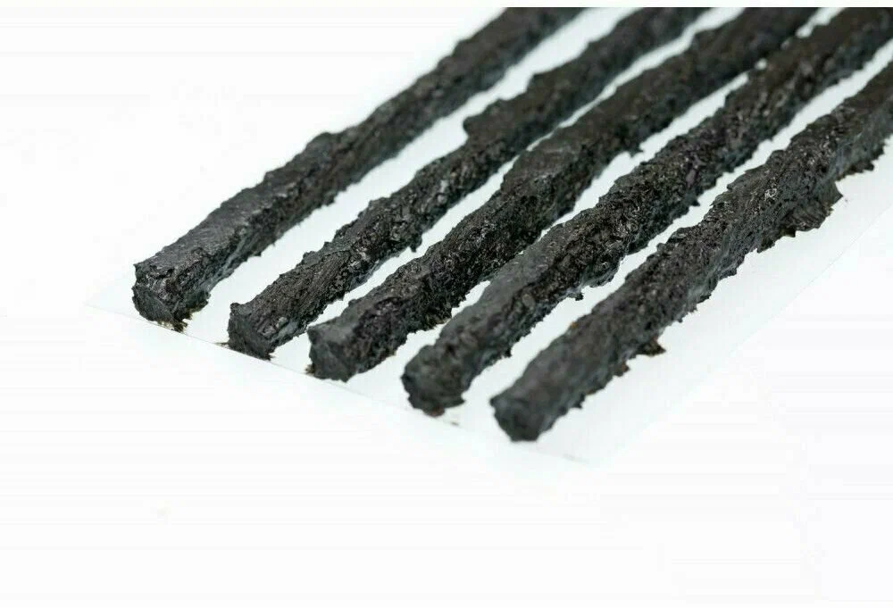 Набор жгутов для ремонта шин крупным планом