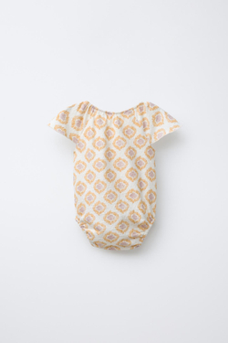 ZARA БОДИ С ПРИНТОМ, СВЕТЛЫЙ ЭКРЮ