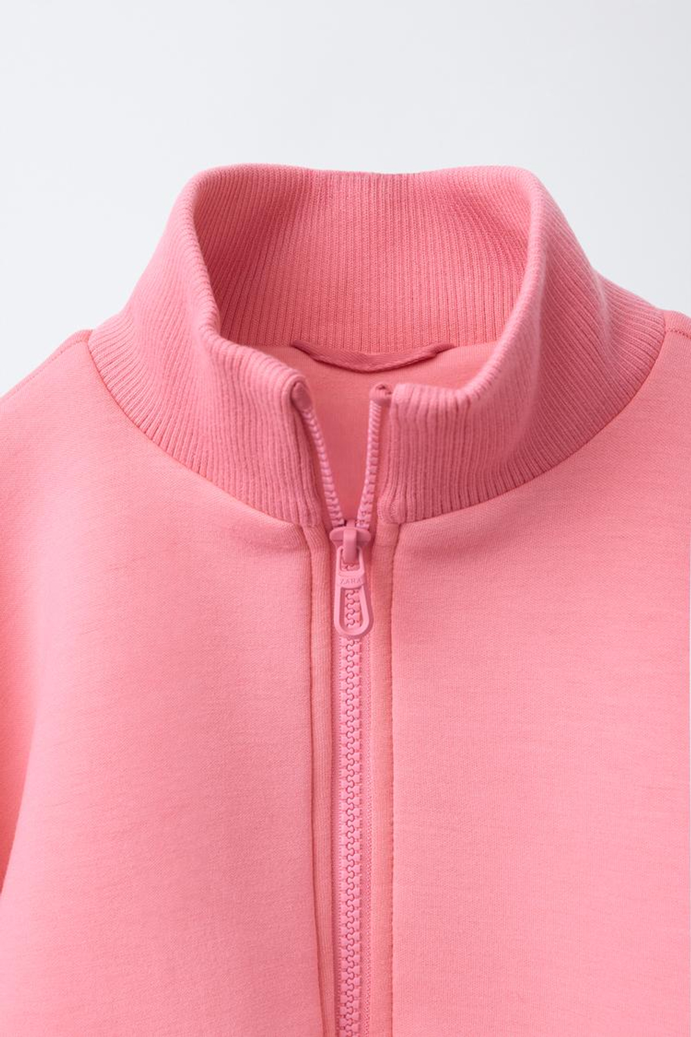 ZARA КУРТКА ИЗ НЕОПРЕНА В РУБЧИК, РОЗОВЫЙ