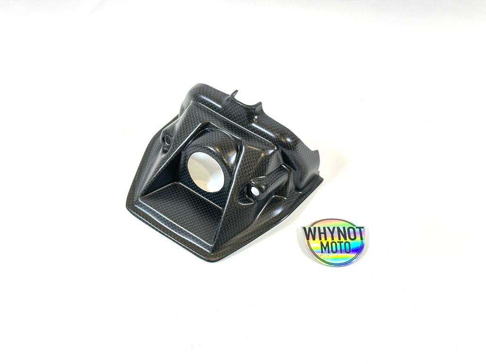 Fullsix Карбоновая накладка на замок зажигания Ducati Diavel V4  MD-DI22-S95