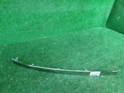 Молдинг заднего бампера Genesis G80 2 (20-24)