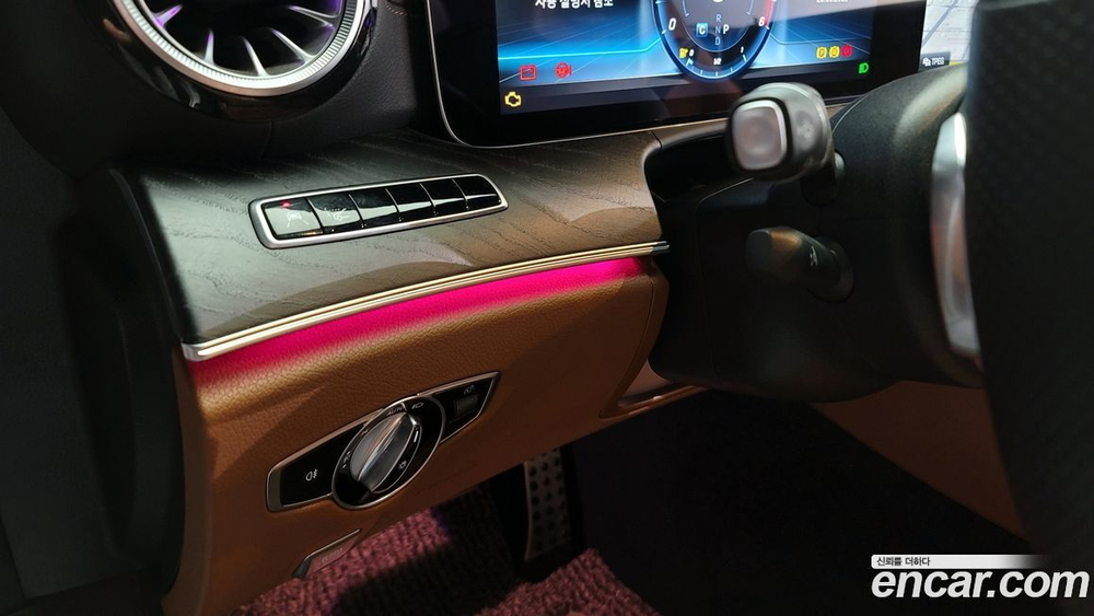 Mercedes-Benz E-Class W213 E220d Cabriolet (10.2019)
