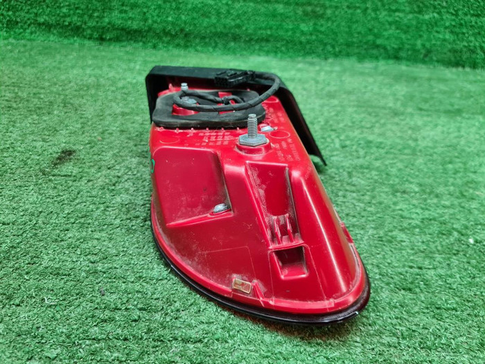 Фонарь левый внутренний Porsche Macan 95b (14-18)