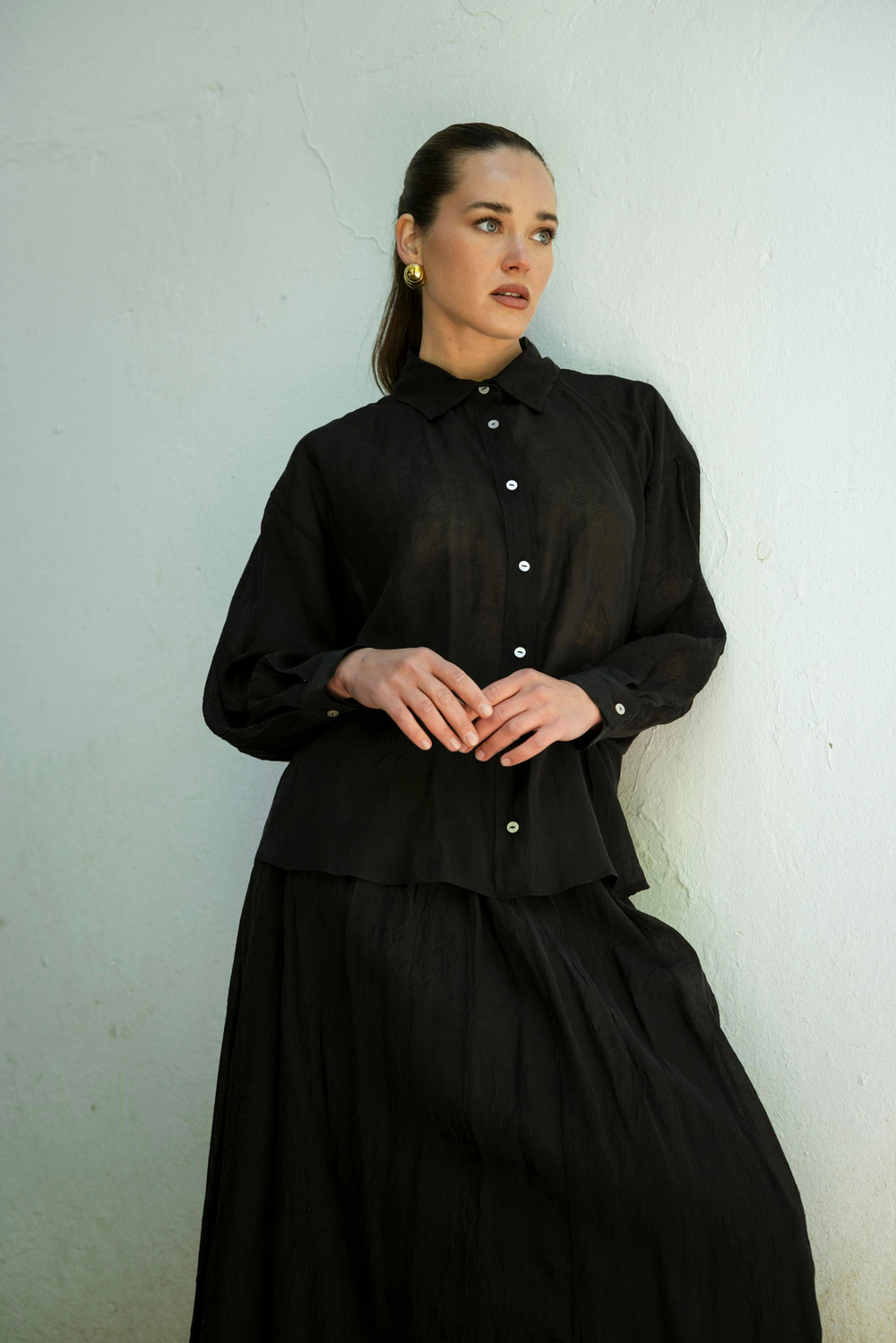 Костюм с юбкой в макси длине