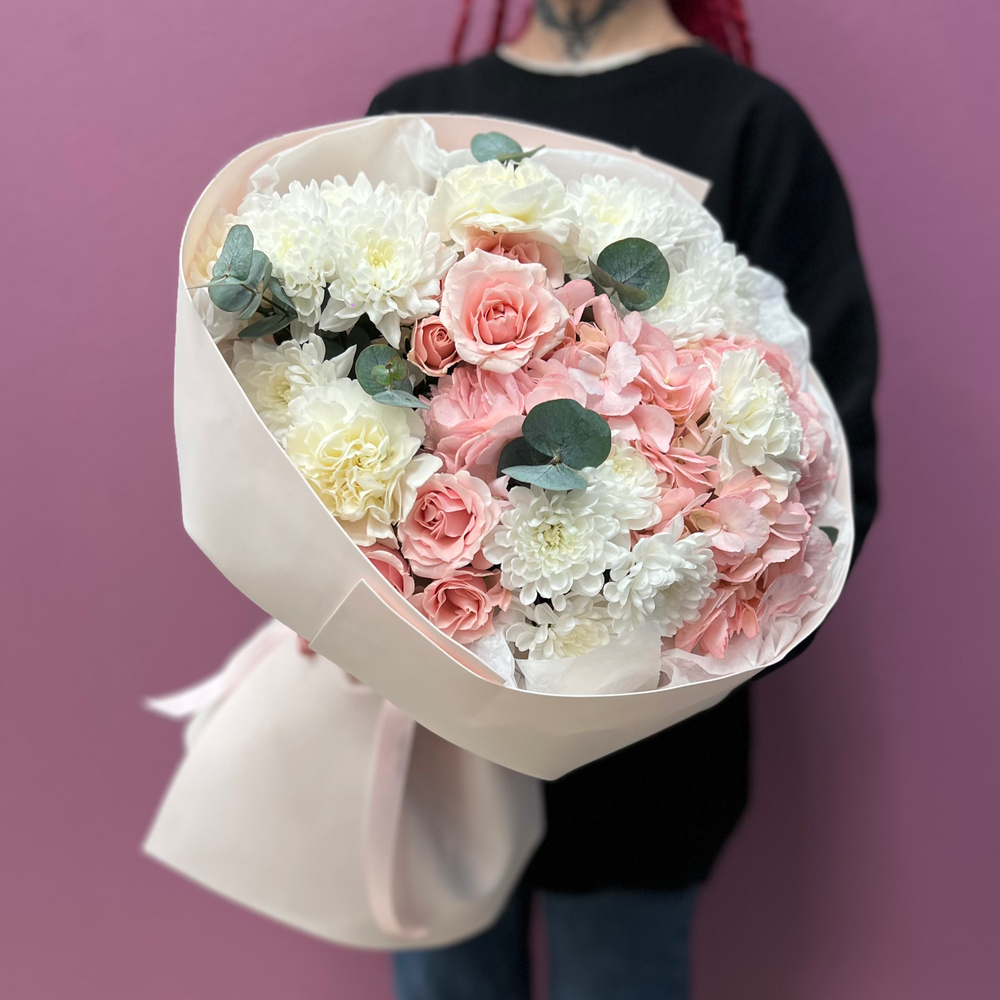 Букет "Сердце в лепестках" #35