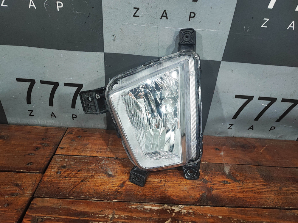 ПТФ передняя левая Hyundai Creta 1 (GS) 16-21 Б/У Оригинал 92201M0000