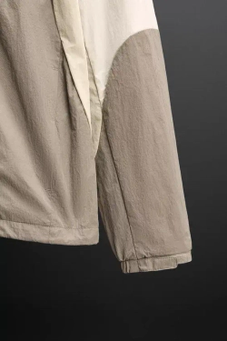 ZARA КУРТКА В СТИЛЕ КОЛОР-БЛОК ИЗ ВЫСОКОТЕХНОЛОГИЧНОЙ ТКАНИ, ПЕСОЧНЫЙ