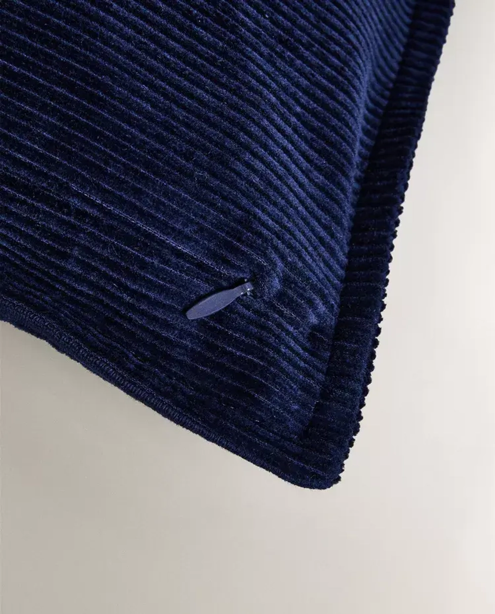 ZARA HOME НАВОЛОЧКА ДЛЯ ДЕКОРАТИВНОЙ ПОДУШКИ ИЗ ВЕЛЬВЕТА, СИНИЙ