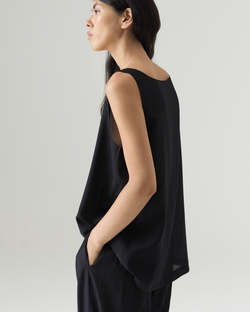 Топ удлинённый из батиста