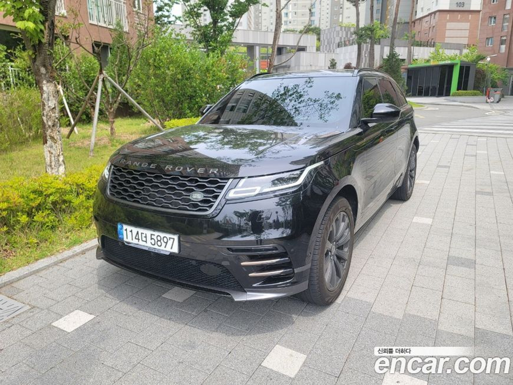 Land Rover Range Rover Bella 2.0 D240 R-Dynamic SE (09.2019)