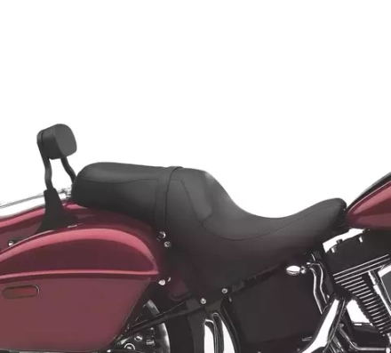 51470-06А Сиденье  Harley-Davidson®