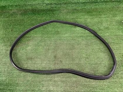 Уплотнитель задний правый Mercedes V w447 (2014-н.в.)