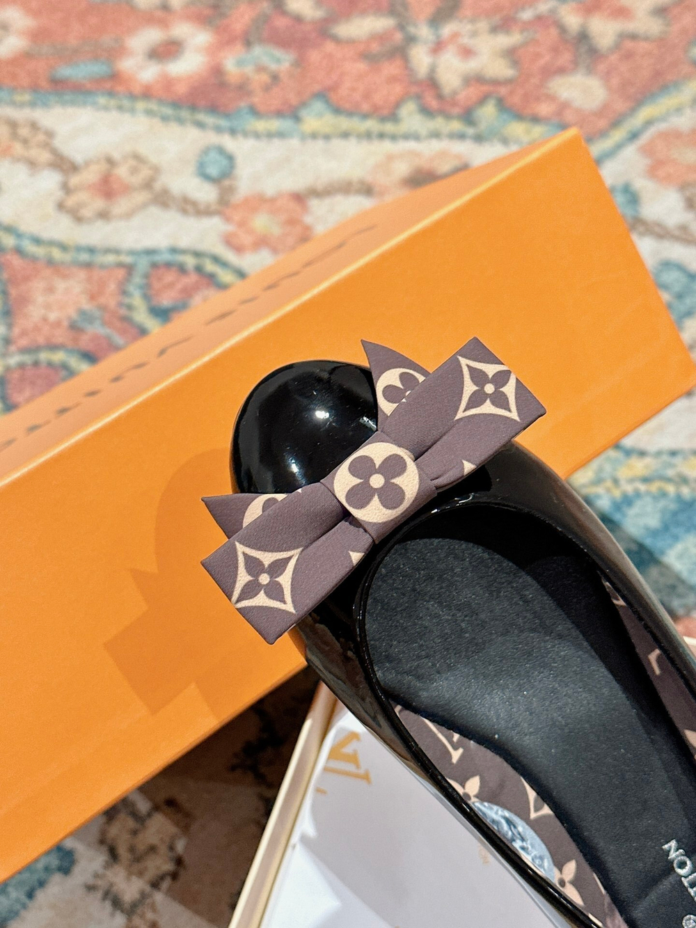 Louis Vuitton Flats (5 colors)