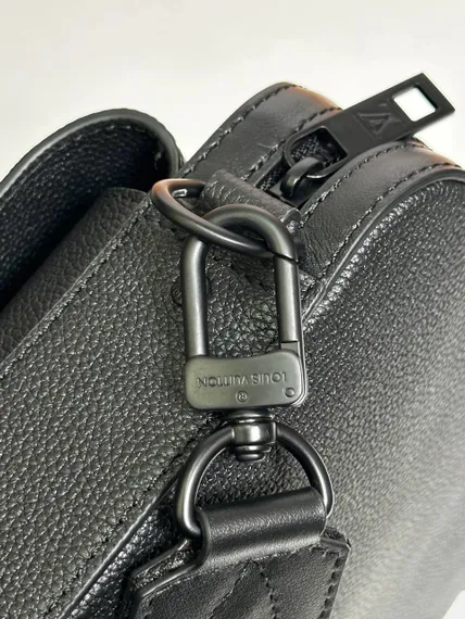 Мужской мессенджер Louis Vuitton Fastline из яловой кожи, черный