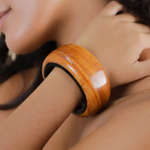 Браслет Nature Bijoux, Cannelle, кафф из дерева байонг, со вставкой из рога, NB26.1-13-44485 (коричн