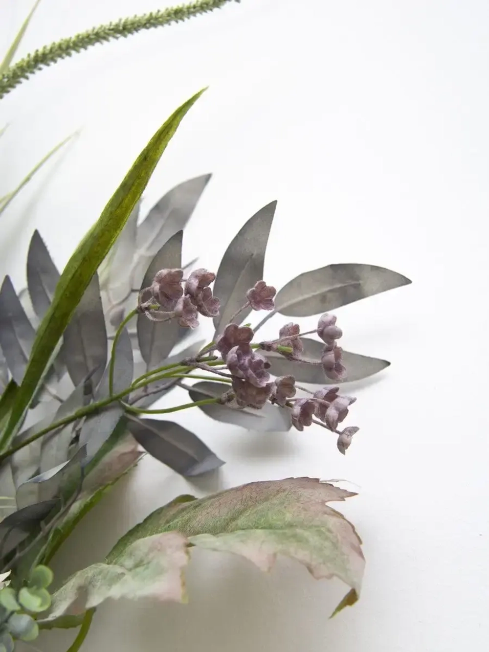 Искусственные цветы для декора в кашпо