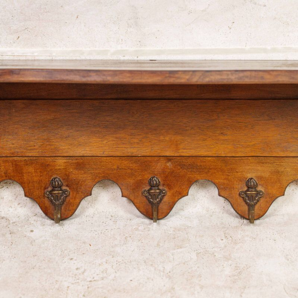 Настенная вешалка с латунными крючками в Классическом стиле