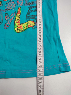 Футболка яркая на 8 лет