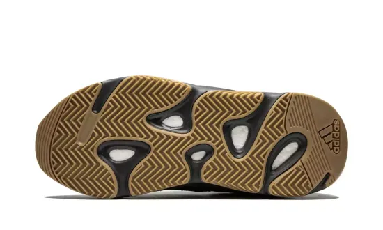 Кроссовки Adidas Yeezy Boost 700 Utility Black