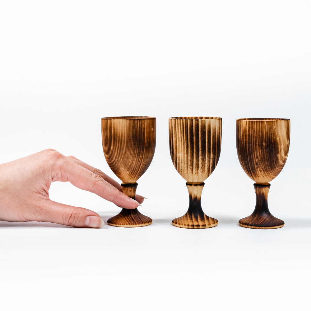 Набор деревянных рюмок (стопок) из дерева сибирский кедр RN6