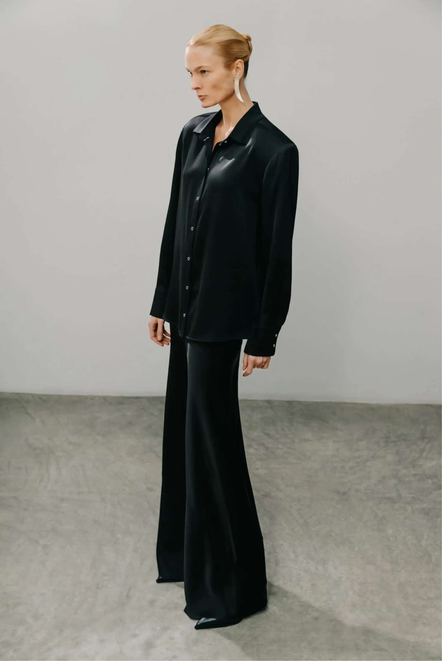 Сатиновая рубашка