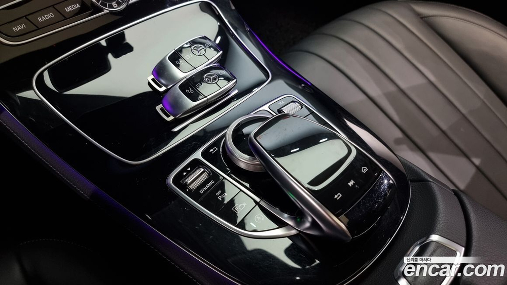 Mercedes-Benz E-Class W213 E220d 4MATIC Exclusive (03.2020)