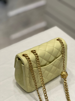 Chane1 Flap Bag 18 cm