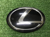 Эмблема решетки радиатора Lexus LX 3 (2012-2023)