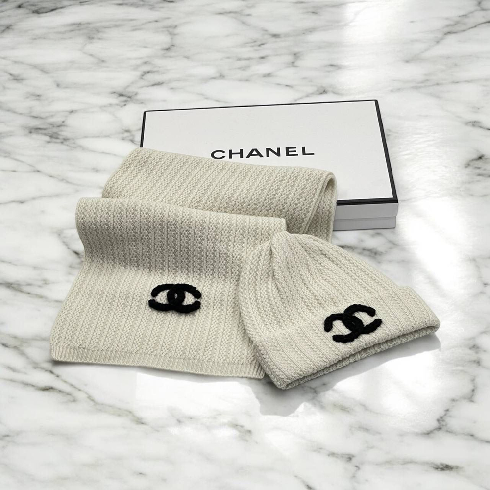 Комплект CHANEL (шапка + шарф)