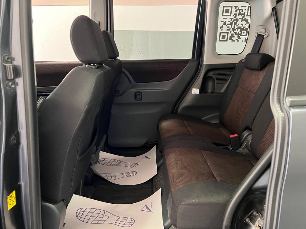 Nissan Roox, 2012 год