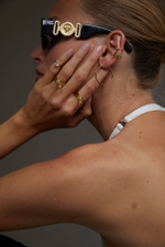 Серьга каффа мятая широкая Gold