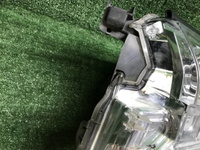 Битая Фара левая Toyota Land Cruiser 200 15-21 LED