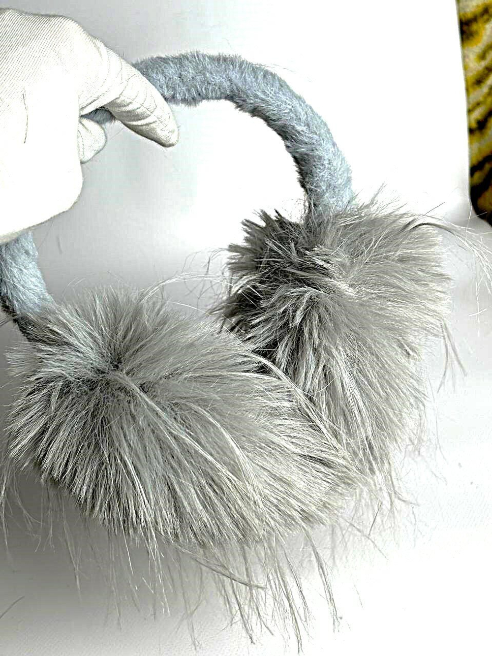 Меховые наушники. "Мех-страус". Тенденция 2025. Теплые уютные  Цвет серый